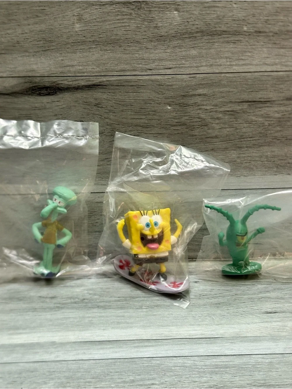 Nickelodeon SpongeBob & Friends Cake Toppers - Yellow, Blue, Brown, Red, Green